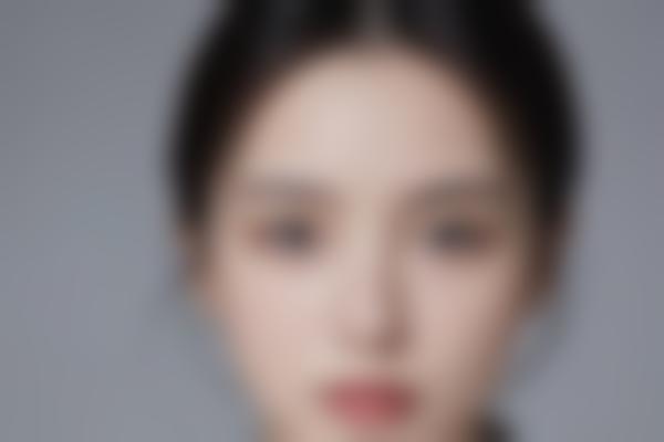 陈艳