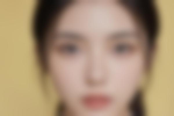 李强