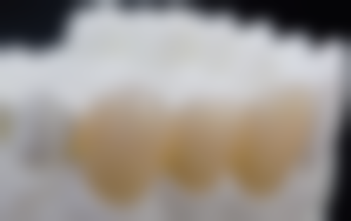 70岁老人种植牙的价格区间及费用差异来源