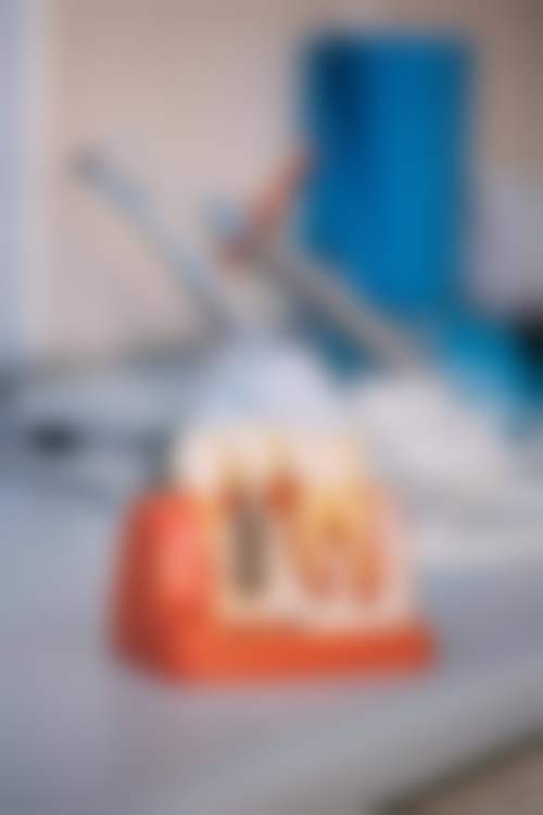 三、王牌技术解析：“立得用种牙”如何实现“当天吃饭”？