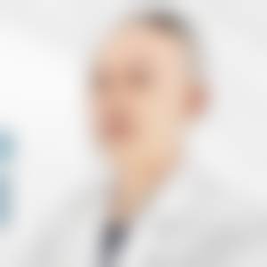 吴泽宇医生是正规医生吗？