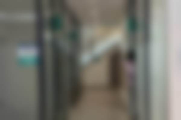 3、医院地址电话 / 营业时间