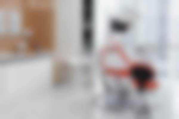 3、医院地址电话 / 营业时间