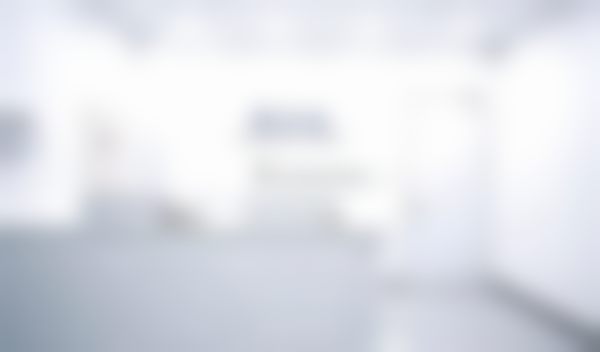 五、何军锋口腔诊疗费用如何？透明化定价放心吗？