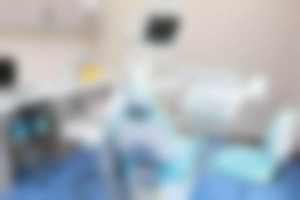 3、医院地址电话 / 营业时间