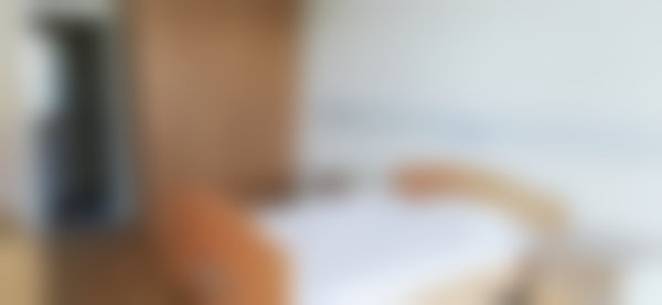 文山艾维眼科医院预约挂号方式。