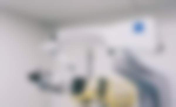 平江光明眼科医院地理位置便于到院。